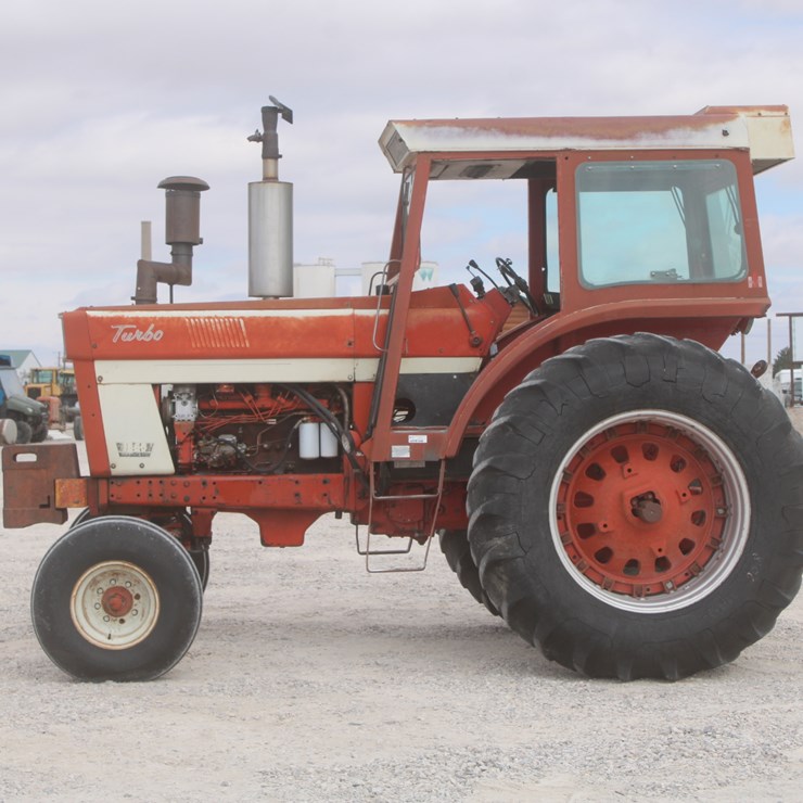 1976 INTERNATIONAL 155