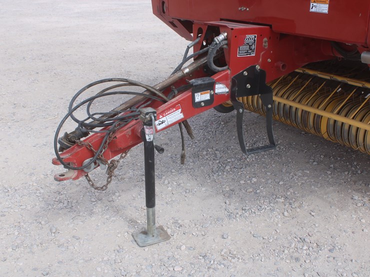 new-holland-br7090-image-11