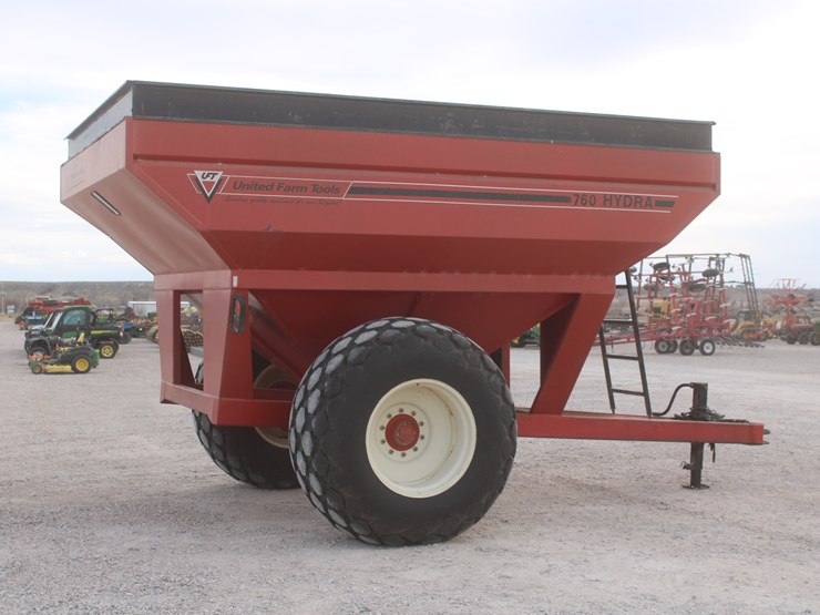 united-farm-tools-760-image-5