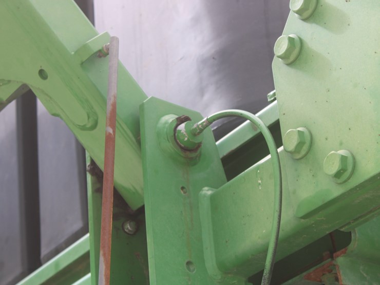 john-deere-4730-image-55