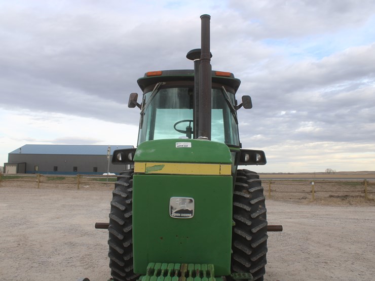 1979-john-deere-4440-image-11