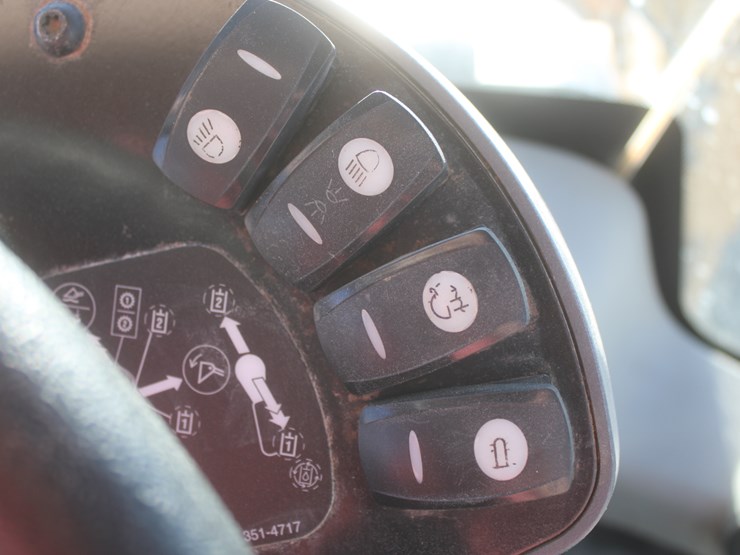 2014-caterpillar-907h2-image-48