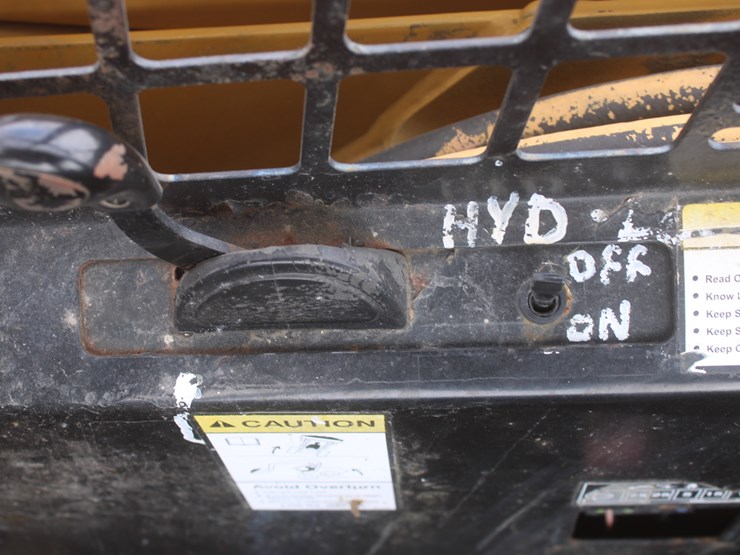 john-deere-250-image-50