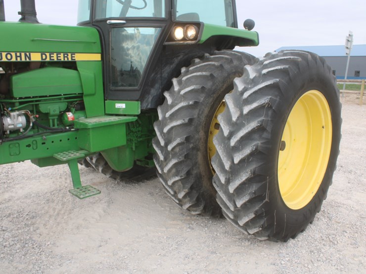 1985-john-deere-4650-image-49