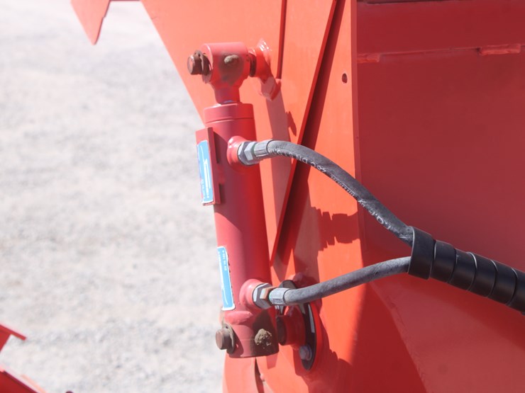 2015-kuhn-primor-4270m-image-44