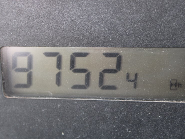 john-deere-8100-image-71