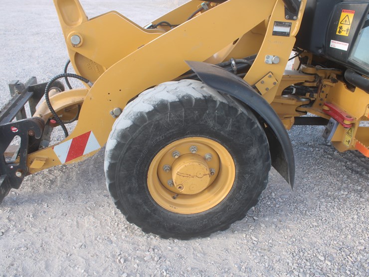 2014-caterpillar-907h2-image-23