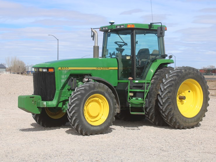 john-deere-8100-image-15