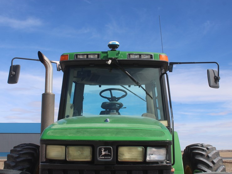 john-deere-8100-image-62