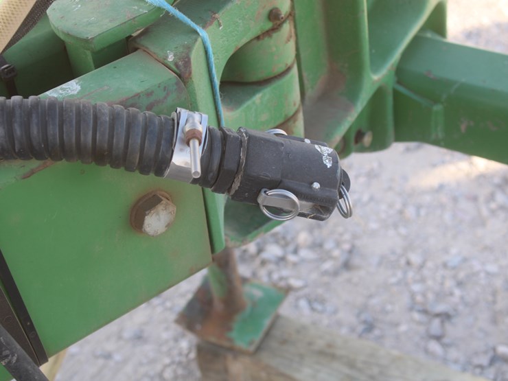 john-deere-7200-image-16