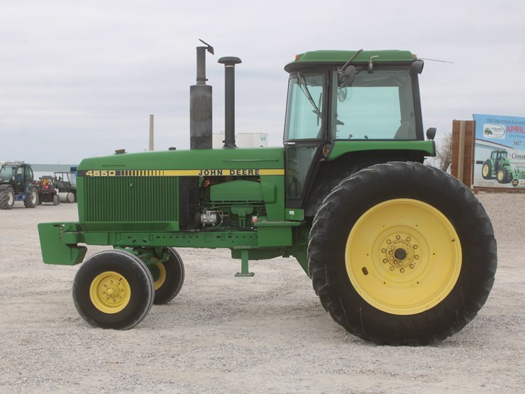 1985-john-deere-4650-image-4