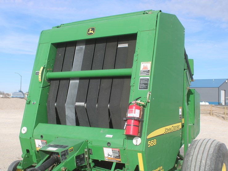 john-deere-568-image-12