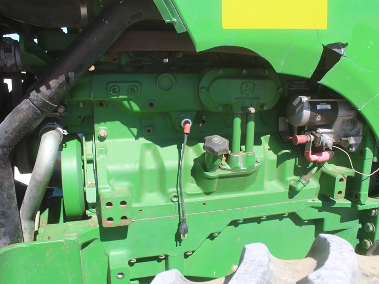 john-deere-8220-image-24