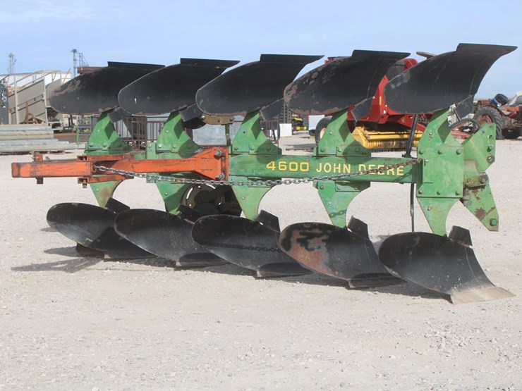 john-deere-4600-image-6