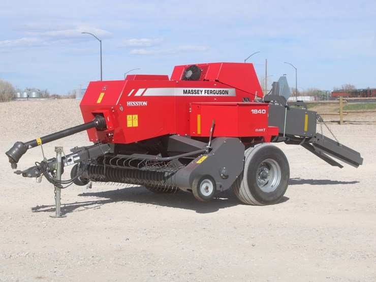 2020-massey-ferguson-1840-image-57