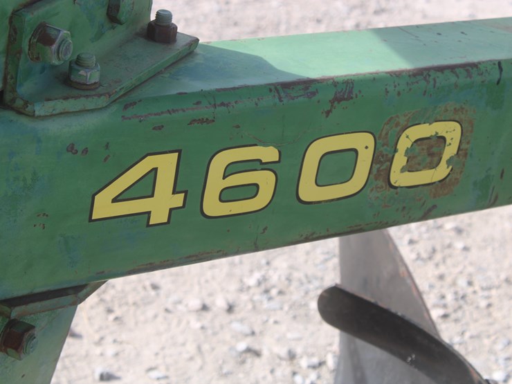 john-deere-4600-image-14