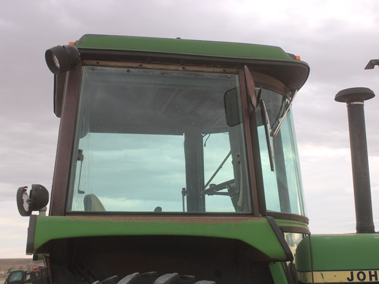 1979-john-deere-4440-image-38