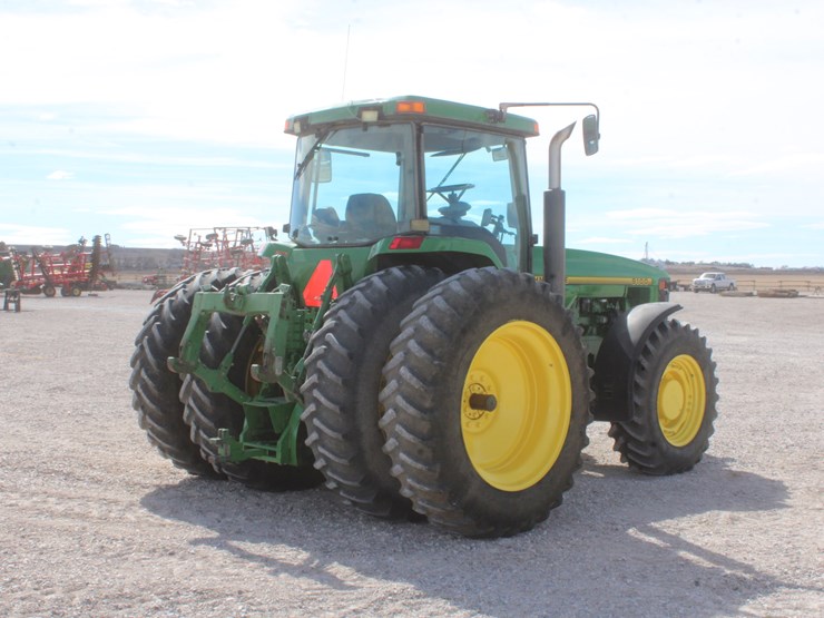john-deere-8100-image-8
