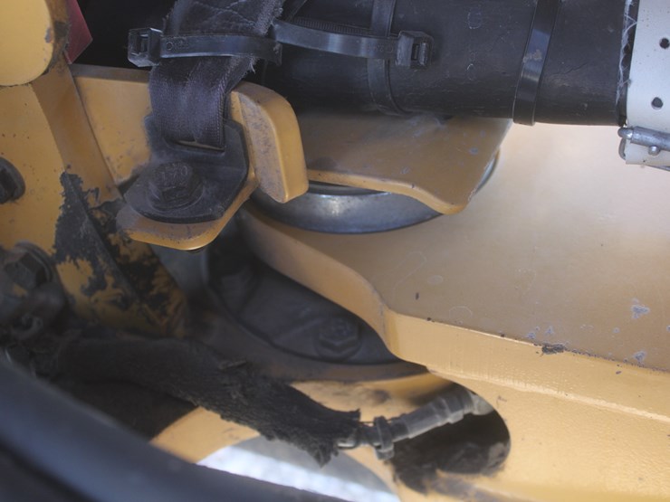 2014-caterpillar-907h2-image-77