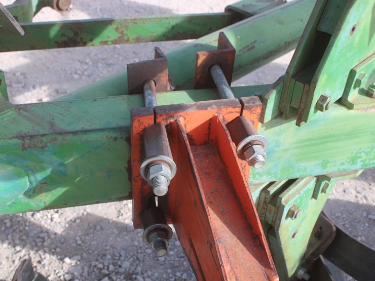 john-deere-4600-image-24