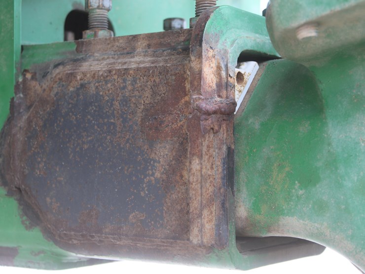 john-deere-4730-image-39