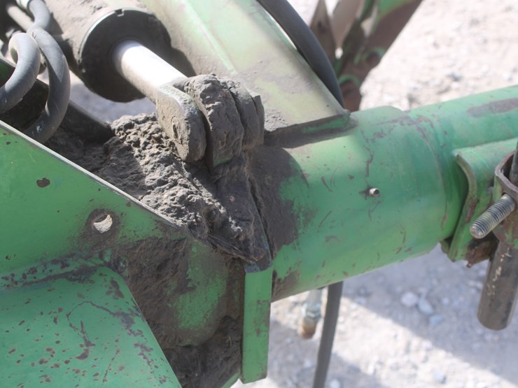 john-deere-4600-image-13