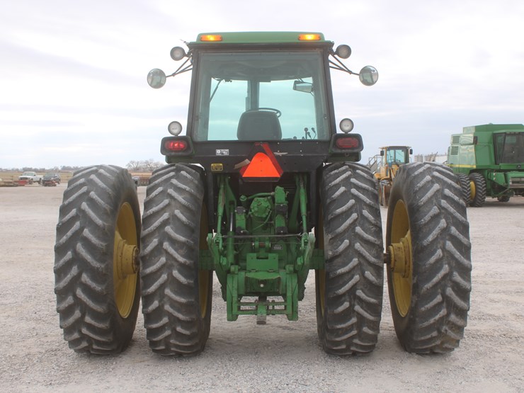 1985-john-deere-4650-image-6