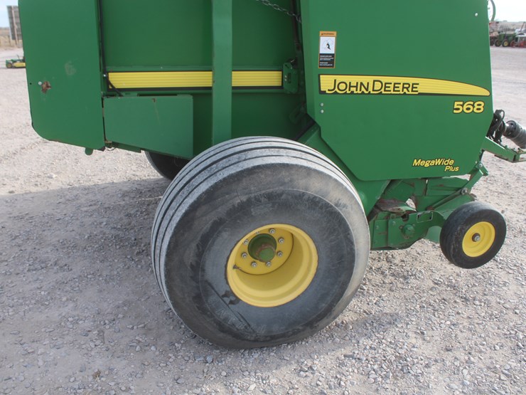 john-deere-568-image-53