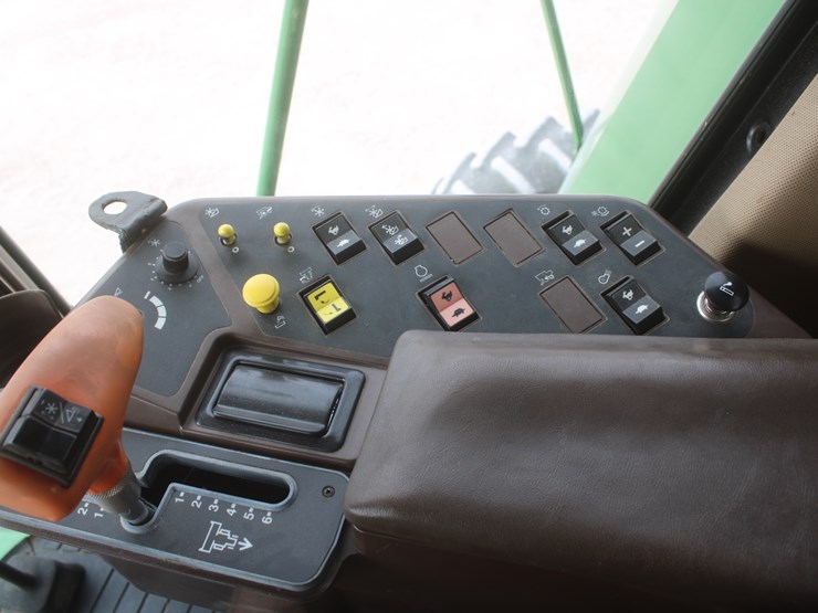 john-deere-9610-image-42