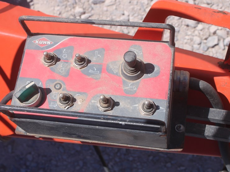 2015-kuhn-primor-4270m-image-60