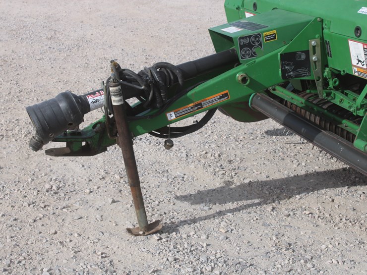 john-deere-568-image-13