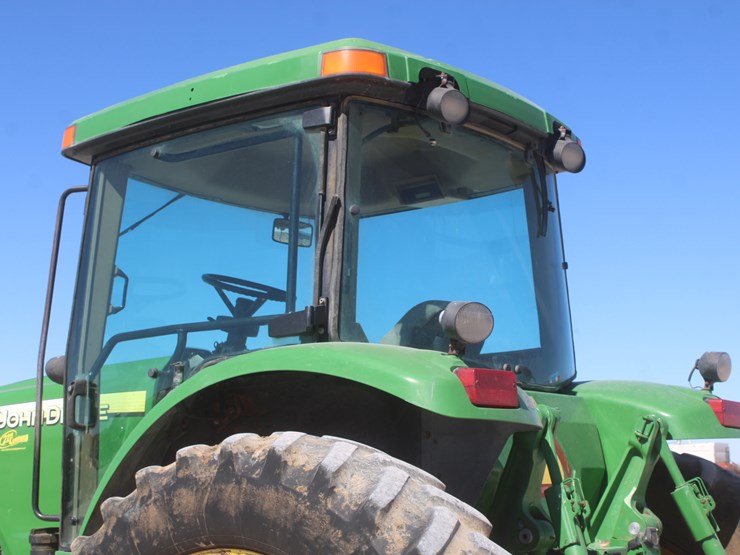 john-deere-8220-image-55