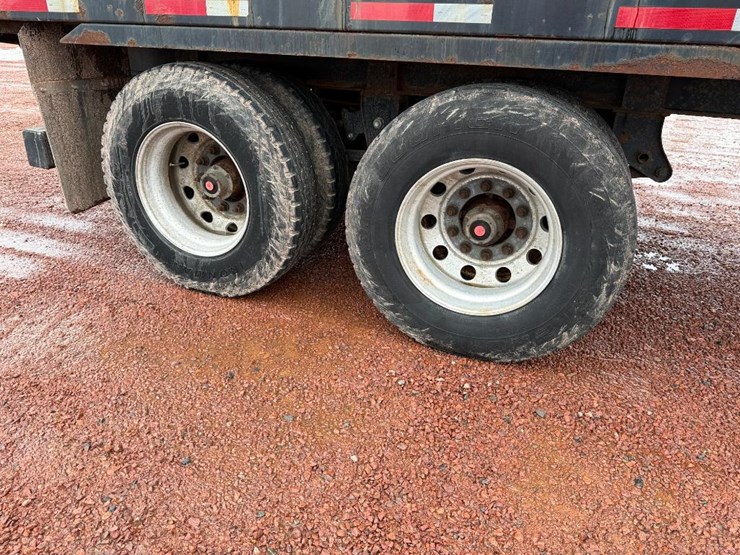 #302-•-lot-302-image-18