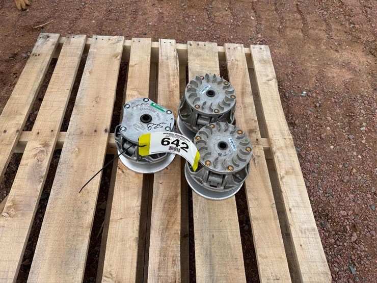 john-deere-gator-image-1