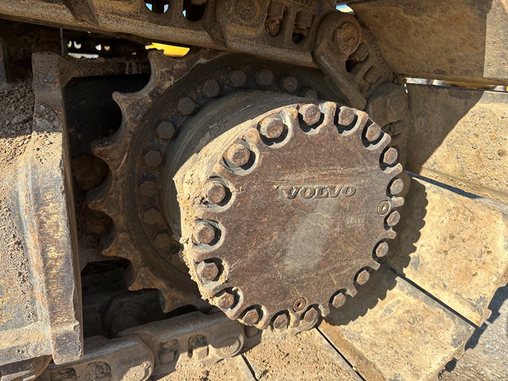 2017-volvo-ec350el-image-62