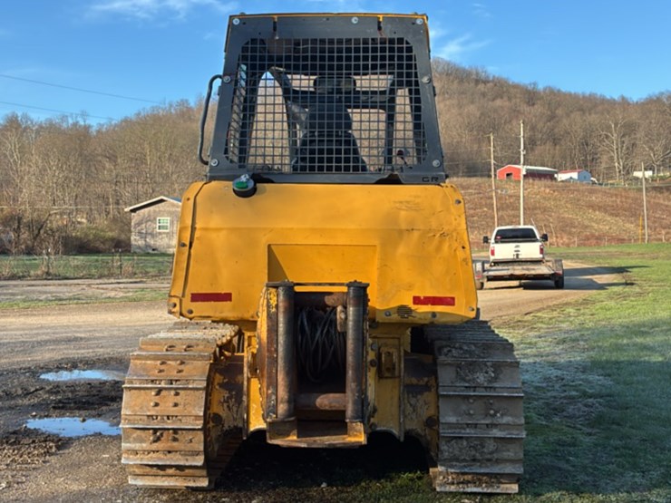 2019-deere-650k-lgp-image-11