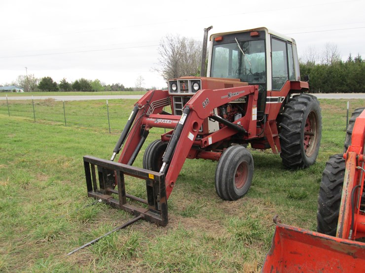 1977-international-886-image-1