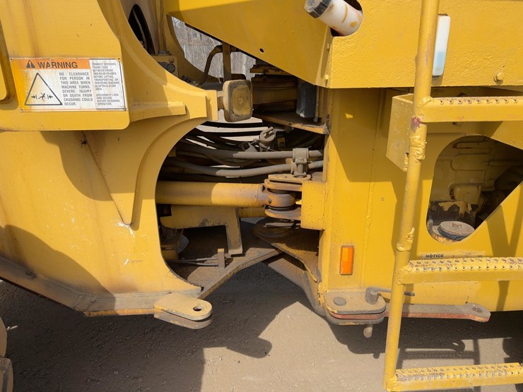 1998-caterpillar-it28g-image-17