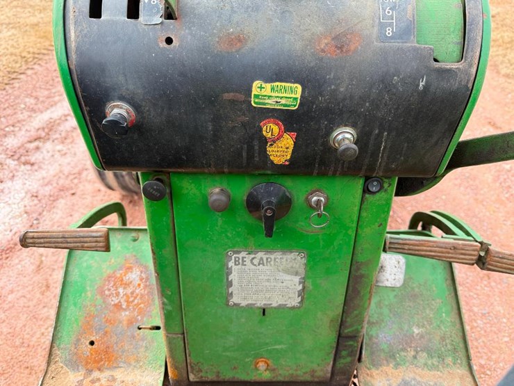 john-deere-4020-image-38