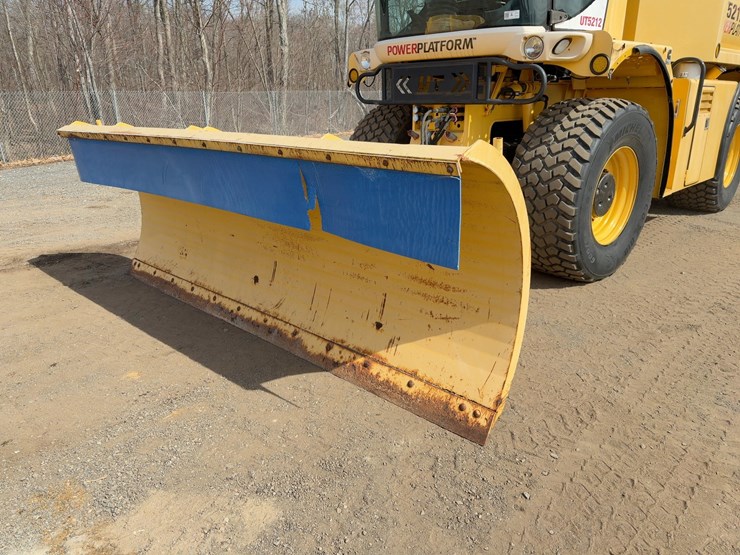 2012-gvm-ut5212-powerplatform-multipurpose-vehicle-image-9