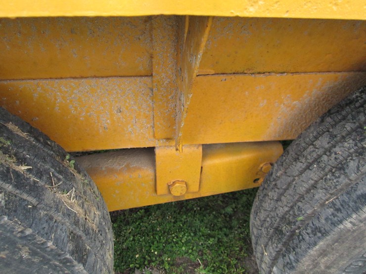 #37296-•-roland-20'-tri/a-steel-equipment-trailer-image-10