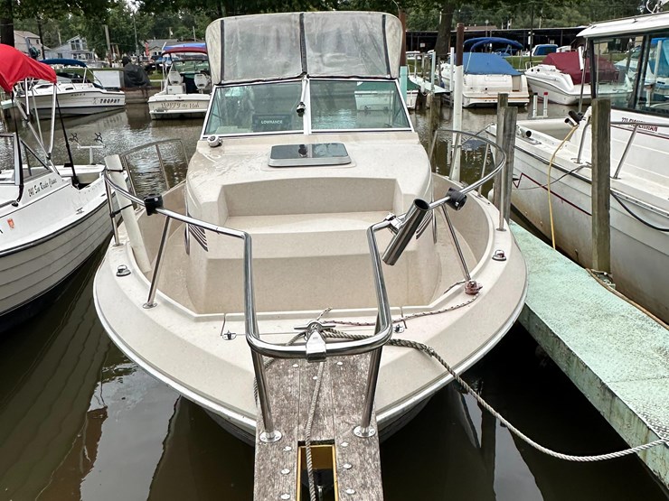 #154-•-1986-chris-craft-fishing-boat-image-2