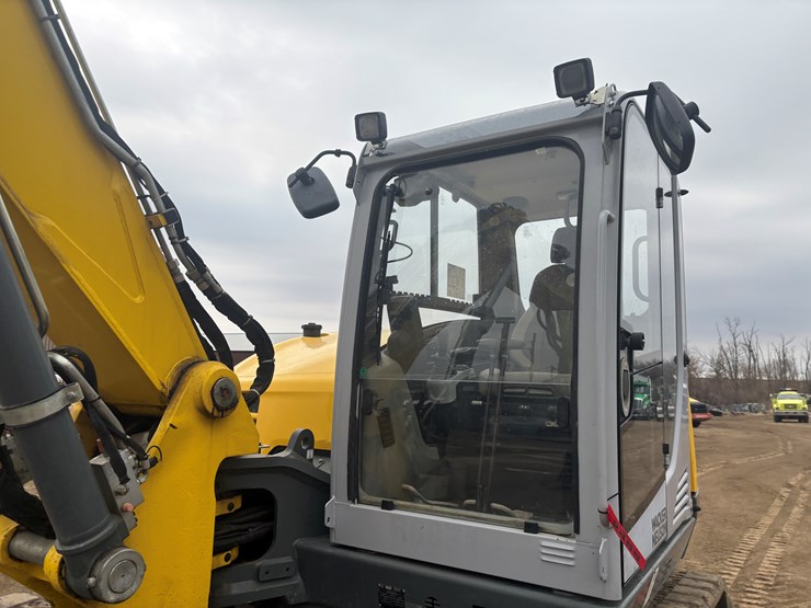2018-wacker-neuson-et145-image-9