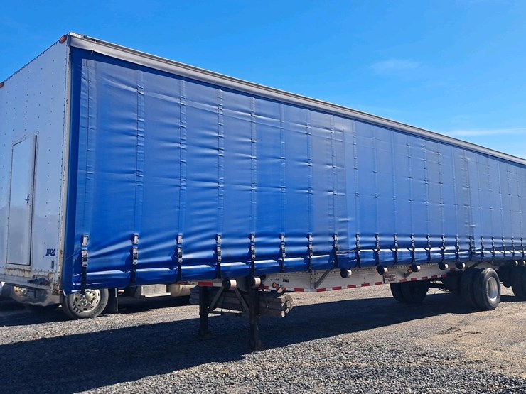 #131-•-2005-reitnourer-curtain-trailer-image-9