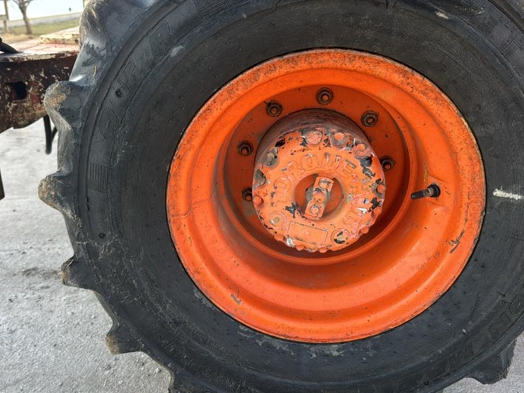 #106-•-1994-jlg-rough-terrain-scissor-lift-image-27