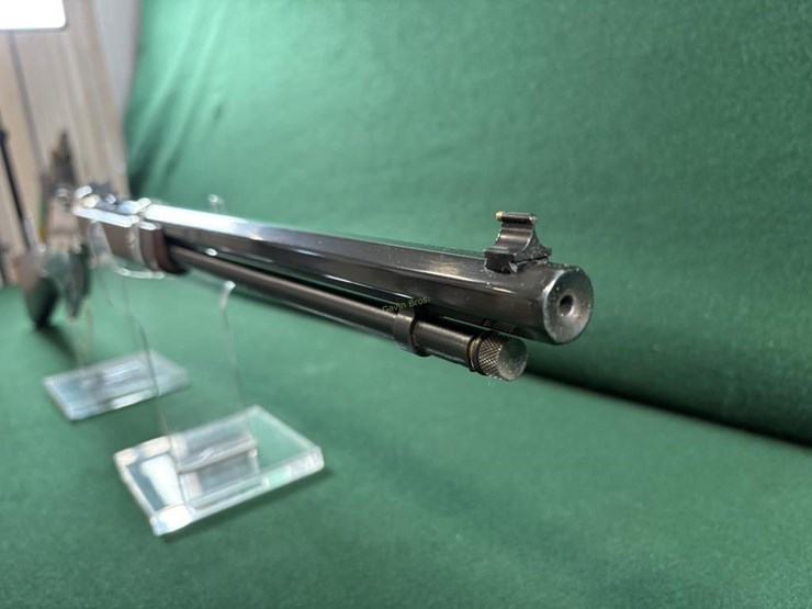 henry-mdl.h004sv-17-hmr-rifle-image-8