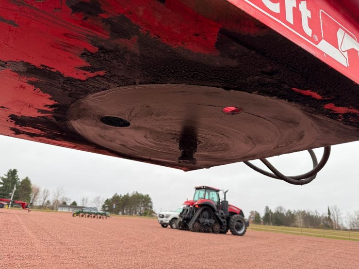 #8-•-lot-8-image-33