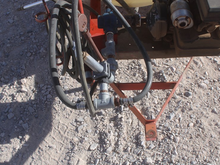 #3093-•-55-gallon-pull-type-sprayer-with-gas-motor-image-7