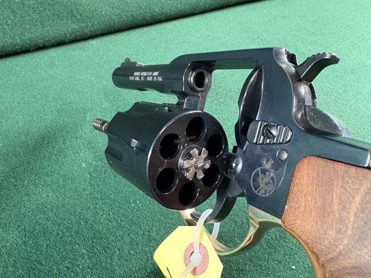 henry-mdl.h017gdm-357mag/38spl-revolver-image-11