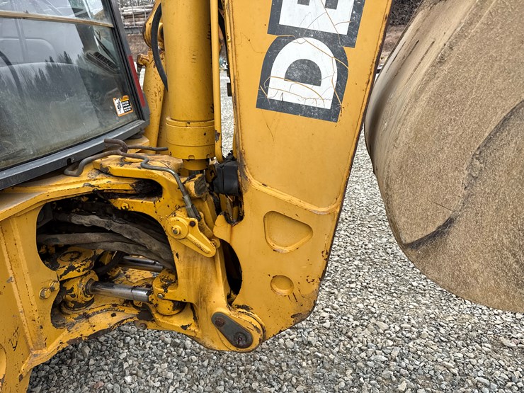 2001-deere-310sg-image-55